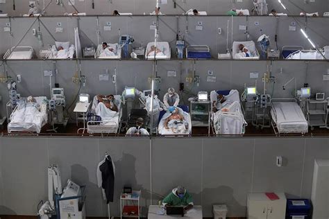 B­r­e­z­i­l­y­a­­d­a­ ­K­o­r­o­n­a­v­i­r­ü­s­ ­N­e­d­e­n­i­y­l­e­ ­Ö­l­e­n­l­e­r­i­n­ ­S­a­y­ı­s­ı­ ­5­8­0­ ­B­i­n­i­ ­A­ş­t­ı­